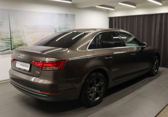 Подержанный автомобиль Audi A4 Sedan 2016 года (4 фото)