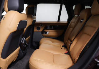 Подержанный автомобиль Land Rover Range Rover 2019 года (10 фото)