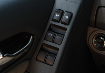 Подержанный автомобиль Chevrolet TrailBlazer 2013 года (16 фото)