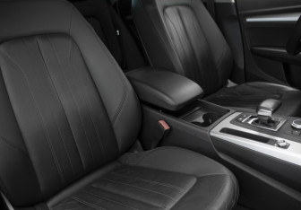 Подержанный автомобиль Audi Q5 2020 года (34 фото)
