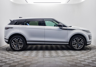 Подержанный автомобиль Land Rover Range Rover Evoque 2025 года (6 фото)
