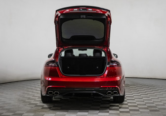 Подержанный автомобиль Kia Stinger 2019 года (19 фото)