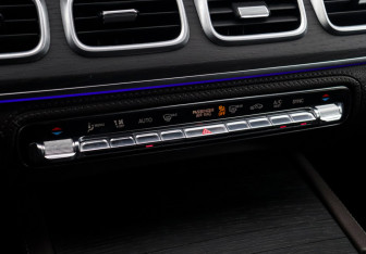 Подержанный автомобиль Mercedes-Benz GLE 2019 года (21 фото)