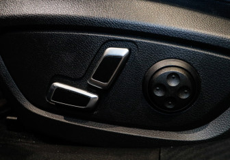 Подержанный автомобиль Geely Preface 2024 года (18 фото)