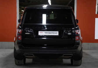Подержанный автомобиль Land Rover Range Rover 2019 года (6 фото)
