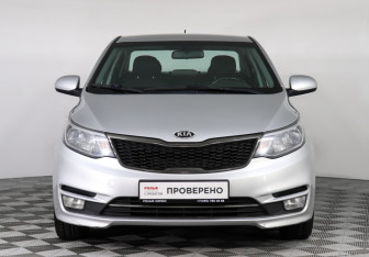Подержанный автомобиль Kia Rio Sedan 2016 года (2 фото)