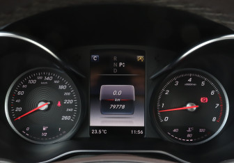 Подержанный автомобиль Mercedes-Benz GLC Coupe 2017 года (11 фото)