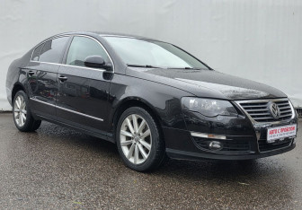 Подержанный автомобиль Volkswagen Passat Sedan 2009 года (3 фото)