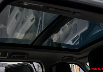Подержанный автомобиль Land Rover Range Rover 2013 года (11 фото)
