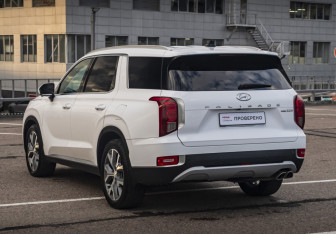 Подержанный автомобиль Hyundai Palisade 2022 года (7 фото)