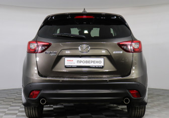 Подержанный автомобиль Mazda CX-5 2015 года (6 фото)