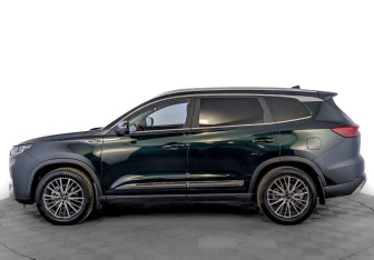 Подержанный автомобиль Chery Tiggo 8 Pro Max 2024 года (8 фото)