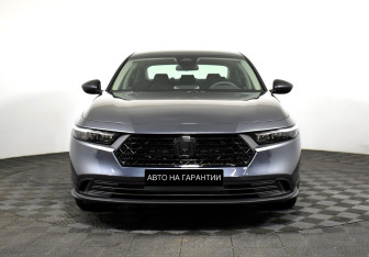 Подержанный автомобиль Honda Accord Sedan 2023 года (2 фото)