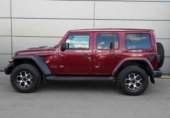 Подержанный автомобиль Jeep Wrangler 2020 года (7 фото)