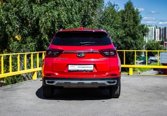 Подержанный автомобиль Chery Tiggo 4 Pro 2022 года (6 фото)