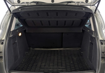 Подержанный автомобиль Renault Kaptur 2016 года (10 фото)