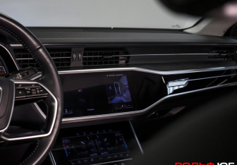 Подержанный автомобиль Audi A7 2018 года (20 фото)