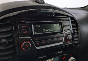 Подержанный автомобиль Nissan Juke 2018 года (25 фото)