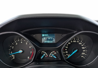 Подержанный автомобиль Ford Focus Hatchback 2018 года (16 фото)