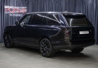 Подержанный автомобиль Land Rover Range Rover 2016 года (7 фото)