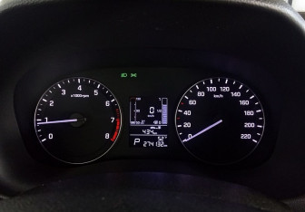 Подержанный автомобиль Hyundai Creta 2016 года (13 фото)