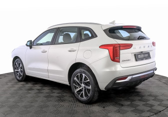 Подержанный автомобиль Haval Jolion 2022 года (7 фото)