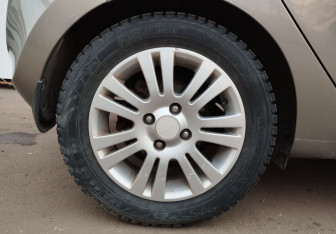 Подержанный автомобиль Kia Picanto 2013 года (13 фото)