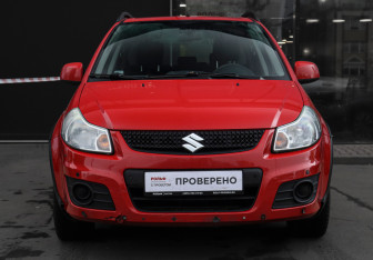 Подержанный автомобиль Suzuki SX4 Hatchback 2012 года (2 фото)