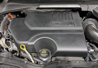 Подержанный автомобиль Land Rover Discovery Sport 2020 года (9 фото)