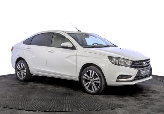 Подержанный автомобиль LADA (ВАЗ) Vesta Sedan 2022 года (3 фото)