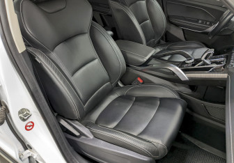 Подержанный автомобиль Geely Atlas Pro 2023 года (21 фото)