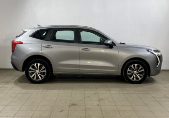 Подержанный автомобиль Haval Jolion 2023 года (4 фото)
