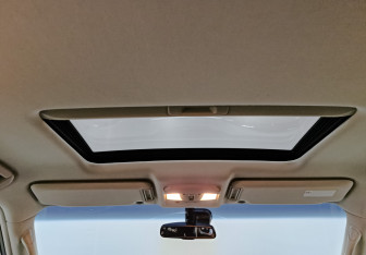 Подержанный автомобиль Infiniti QX80 2014 года (23 фото)