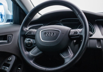 Подержанный автомобиль Audi A4 allroad 2013 года (14 фото)