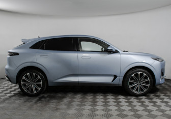 Подержанный автомобиль Changan UNI-K 2024 года (4 фото)