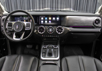 Подержанный автомобиль Tank 300 2024 года (14 фото)