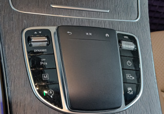 Подержанный автомобиль Mercedes-Benz GLC Coupe 2019 года (27 фото)