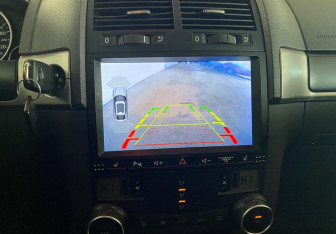 Подержанный автомобиль Volkswagen Touareg 2010 года (14 фото)