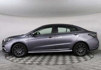 Подержанный автомобиль Omoda S5 2024 года (8 фото)
