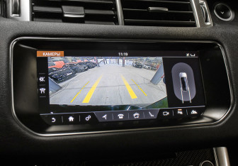 Подержанный автомобиль Land Rover Range Rover Sport 2017 года (21 фото)