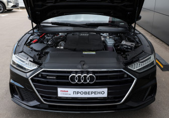 Подержанный автомобиль Audi A7 2019 года (9 фото)