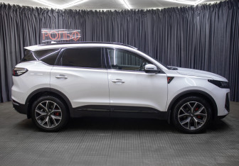 Подержанный автомобиль Chery Tiggo 7 Pro Max 2024 года (4 фото)