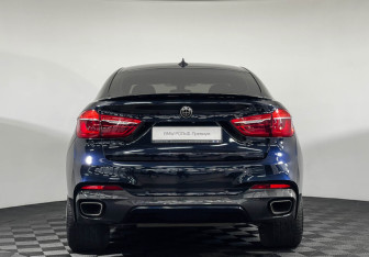 Подержанный автомобиль BMW X6 2018 года (4 фото)