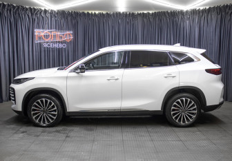 Подержанный автомобиль Exeed TXL 2022 года (8 фото)