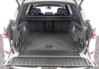 Новый BMW X5 2023 (8 фото)