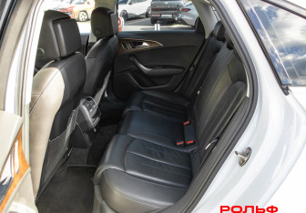 Подержанный автомобиль Audi A6 Sedan 2015 года (8 фото)