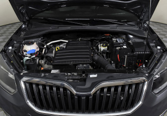 Подержанный автомобиль Skoda Yeti 2018 года (8 фото)