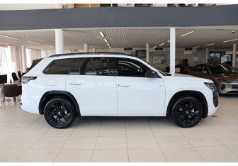 Новый Volkswagen Teramont 2025 (7 фото)