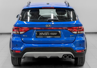 Подержанный автомобиль Kia Rio Hatchback 2020 года (6 фото)