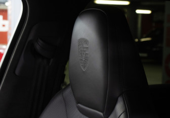 Подержанный автомобиль Porsche Cayenne 2020 года (27 фото)